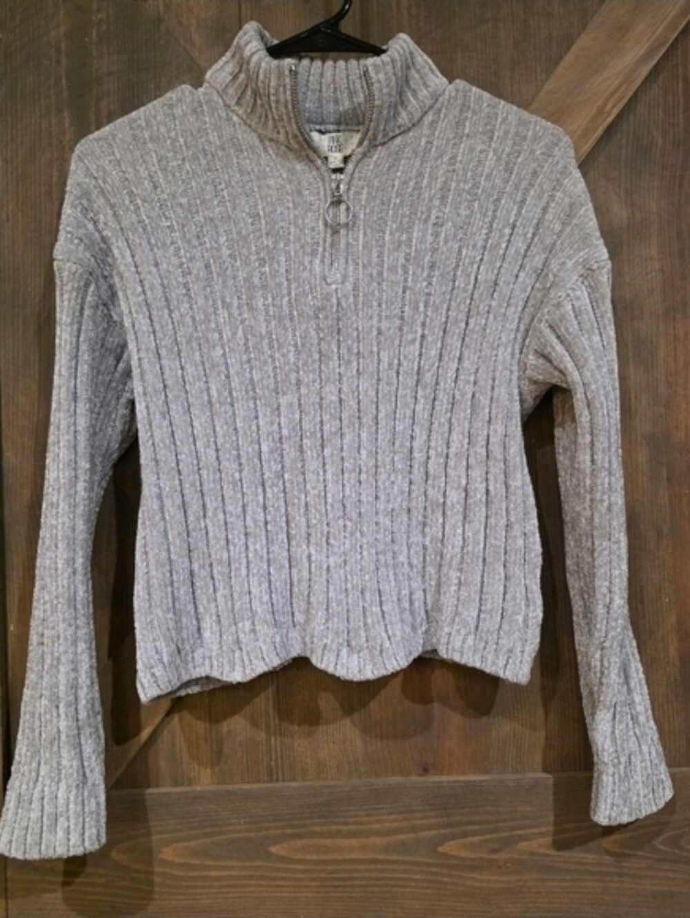 Pink Rose Light Gray Ribbed Zipper Turtleneck Sweater Size Medium - Picture 5 of 5